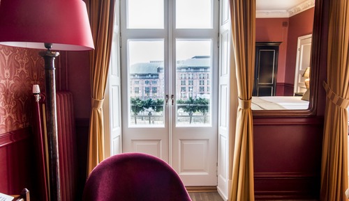 Superior-Doppelzimmer, Balkon, Stadtblick
