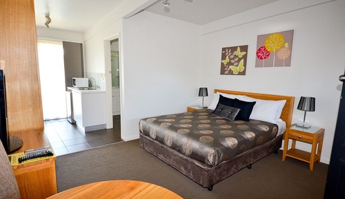 Zimmer, 1 Queen-Bett, Kochnische