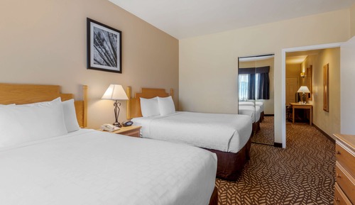 Suite, 2 Queen-Betten, Nichtraucher, Kühlschrank