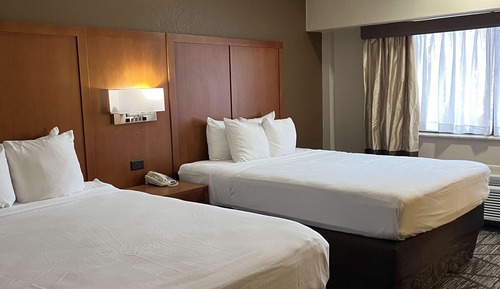 Standardzimmer, 2 Queen-Betten, barrierefrei, Kühlschrank und Mikrowelle