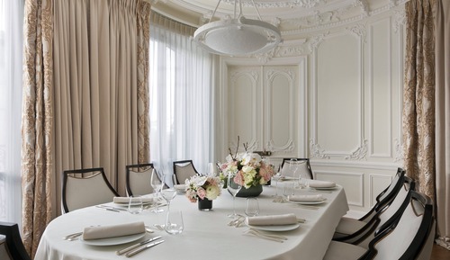 Signature-Suite (Arc de Triomphe)