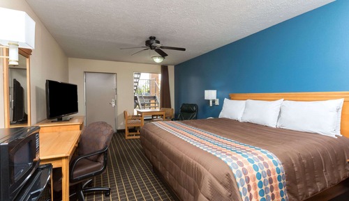 Standardzimmer, 1 King-Bett, Raucher