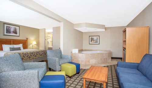 Suite, 1 King-Bett und Schlafsofa, Whirlpool