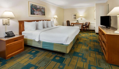 Zimmer, 1 King-Bett, Nichtraucher