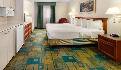 Suite, 1 King-Bett, Nichtraucher