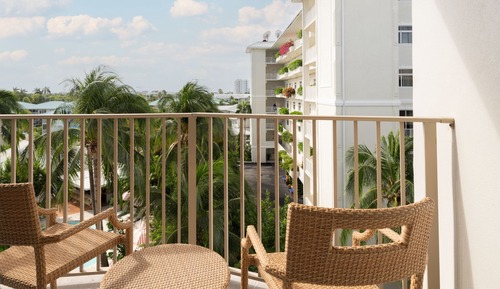Zimmer, 1 King-Bett und Schlafsofa, Nichtraucher, Balkon (View)