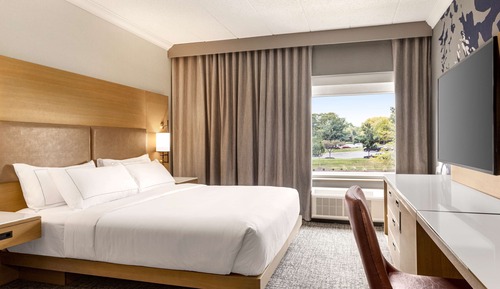 Zimmer, 1 King-Bett, Badewanne (Mobility)