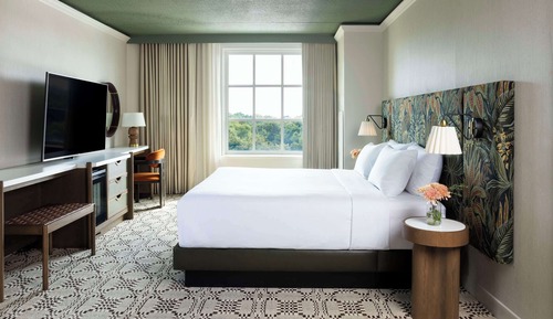 Suite (Greenwich Suite)