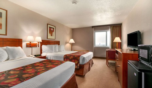 Zimmer, 2 Doppelbetten, barrierefrei, Nichtraucher