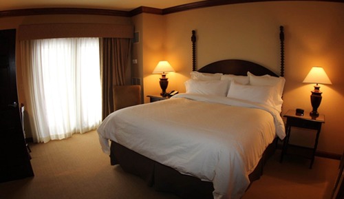 Deluxe-Suite, 1 King-Bett und Schlafsofa, Blick auf den Innenhof