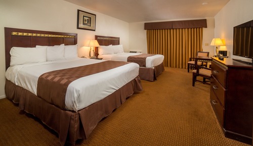 Room, 2 Queen Beds, Garden View