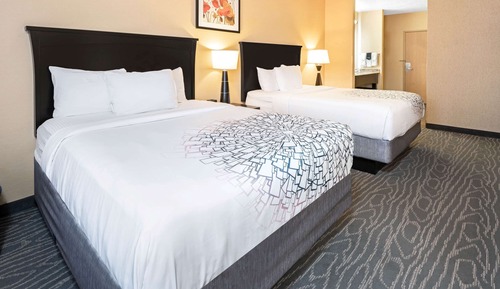 Zimmer, 2 Queen-Betten, barrierefrei, Bergblick (Mobility Accessible)