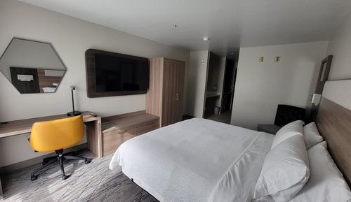 Zimmer, 1 King-Bett, rollstuhlgeeignete Dusche (Communications, Mobility)