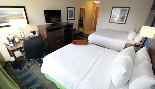 Zimmer, 2 Queen-Betten, barrierefrei, Nichtraucher