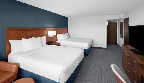 Zimmer, 2 Queen-Betten (Mobility/Hearing Accessible, Tub)