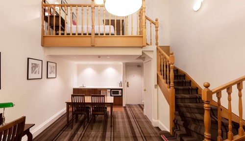 Deluxe-Loft, 1 King-Bett