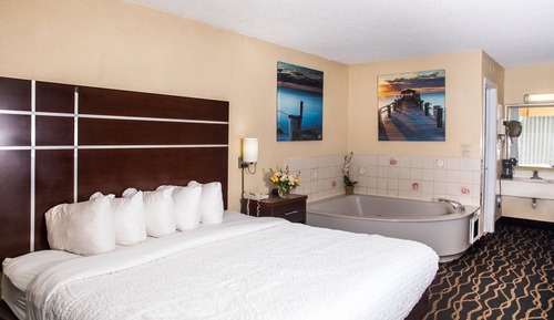 Superior-Suite, 1 King-Bett, Nichtraucher, Whirlpool