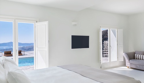 Zimmer, 1 Doppelbett, eigener Pool (View)