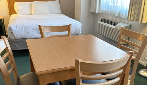 Suite, Nichtraucher, Kühlschrank und Mikrowelle