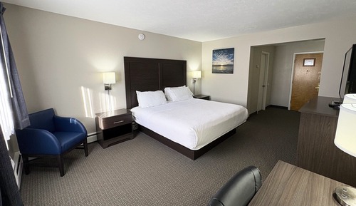 Zimmer, 1 King-Bett, Nichtraucher, Kühlschrank und Mikrowelle