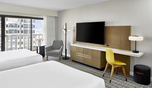 Zimmer, 2 Queen-Betten, Stadtblick