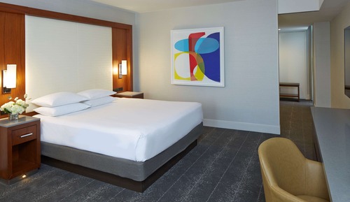 Zimmer, 1 King-Bett, Eckzimmer