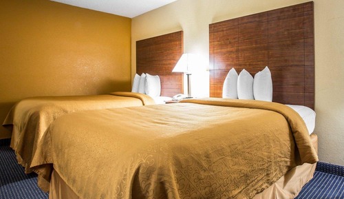 Zimmer, 2 Queen-Betten, Nichtraucher