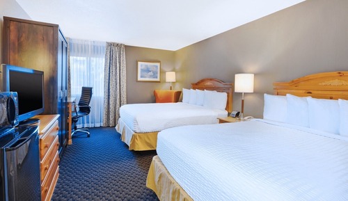 Standard Room, 2 Queen Beds, Non Smoking