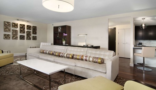 Zimmer, barrierefrei (Roll-In Shower)