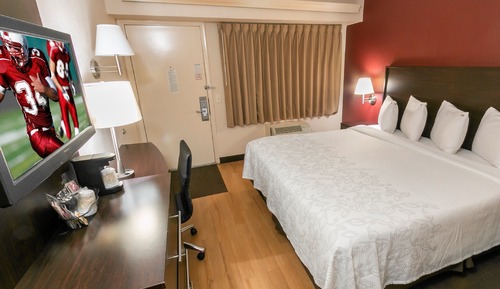 Standardzimmer, 1 King-Bett (Smoke Free)