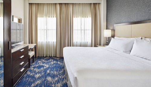 Suite, 1 King-Bett und Schlafsofa, Nichtraucher (Oversized)