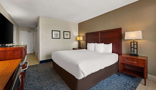 Zimmer, 1 King-Bett, Nichtraucher, Poolblick (Upgrade)