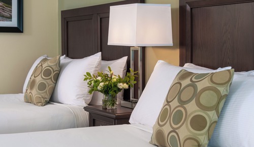 Zimmer, 2 Queen-Betten, Balkon, Meerblick