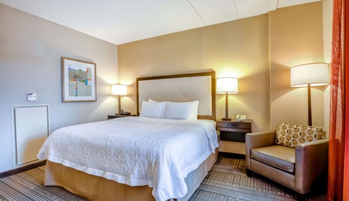 Zimmer, 1 King-Bett