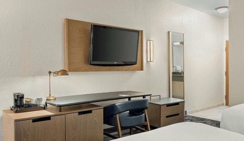 Zimmer, 2 Queen-Betten