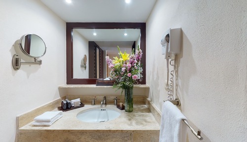 Premier Ocean Front King