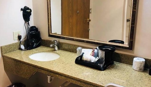 Zimmer, 2 Doppelbetten, barrierefrei, Nichtraucher