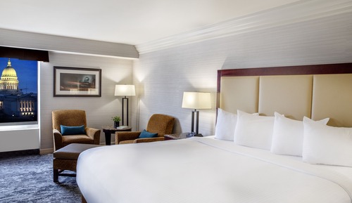 Club-Suite, 1 King-Bett, Whirlpool