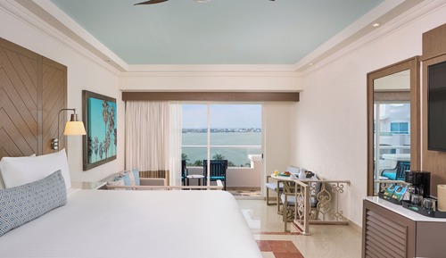 Premium-Zimmer, 1 King-Bett, Blick auf die Lagune