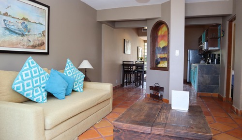 Superior-Studiosuite, eingeschränkter Meerblick