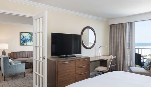 Suite, 1 King-Bett (The Palm)