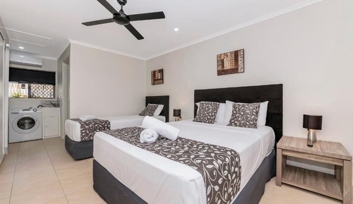 Premium-Zimmer, Mehrere Betten, Küche