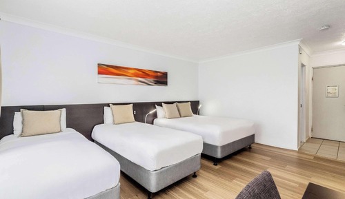 Familienzimmer, Mehrere Betten