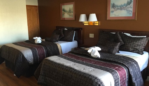 Zimmer, 2 Doppelbetten, Nichtraucher