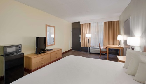 Standardzimmer, 1 King-Bett, barrierefrei, Badewanne