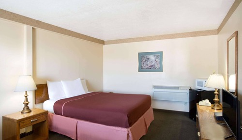 Standardzimmer, 1 Queen-Bett, Raucher