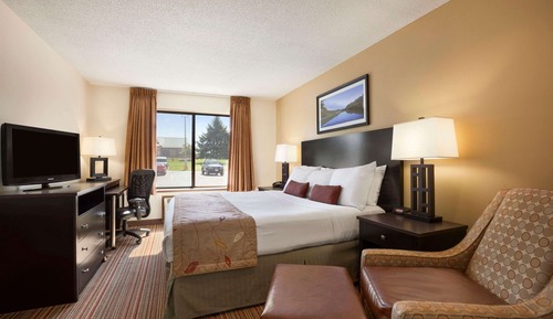 Suite, 1 Schlafzimmer, Nichtraucher (1 King Bed and 2 Queen Beds)