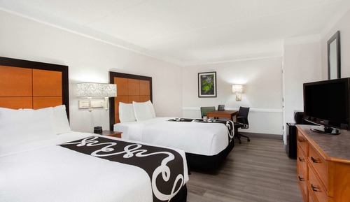 Zimmer, 2 Doppelbetten, Nichtraucher