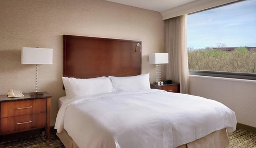 Zimmer, 1 King-Bett, Talblick