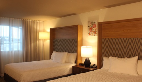 Zimmer, 2 Queen-Betten, Nichtraucher